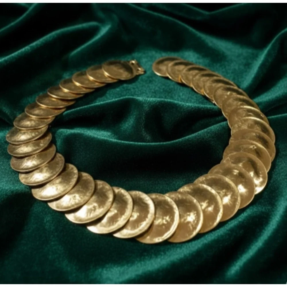 Vintage Gold Belt Stretch Scale Belt Hook Clasp Egyptian Revival Metal